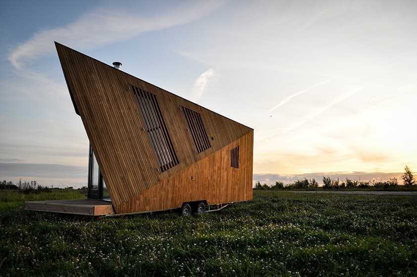 This 182-Square-Foot Sustainable Tiny House Is Shaped Like a Leaf