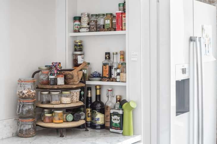 How to Nail the Pristine Pantry Kitchen Trend in Your Own Home
